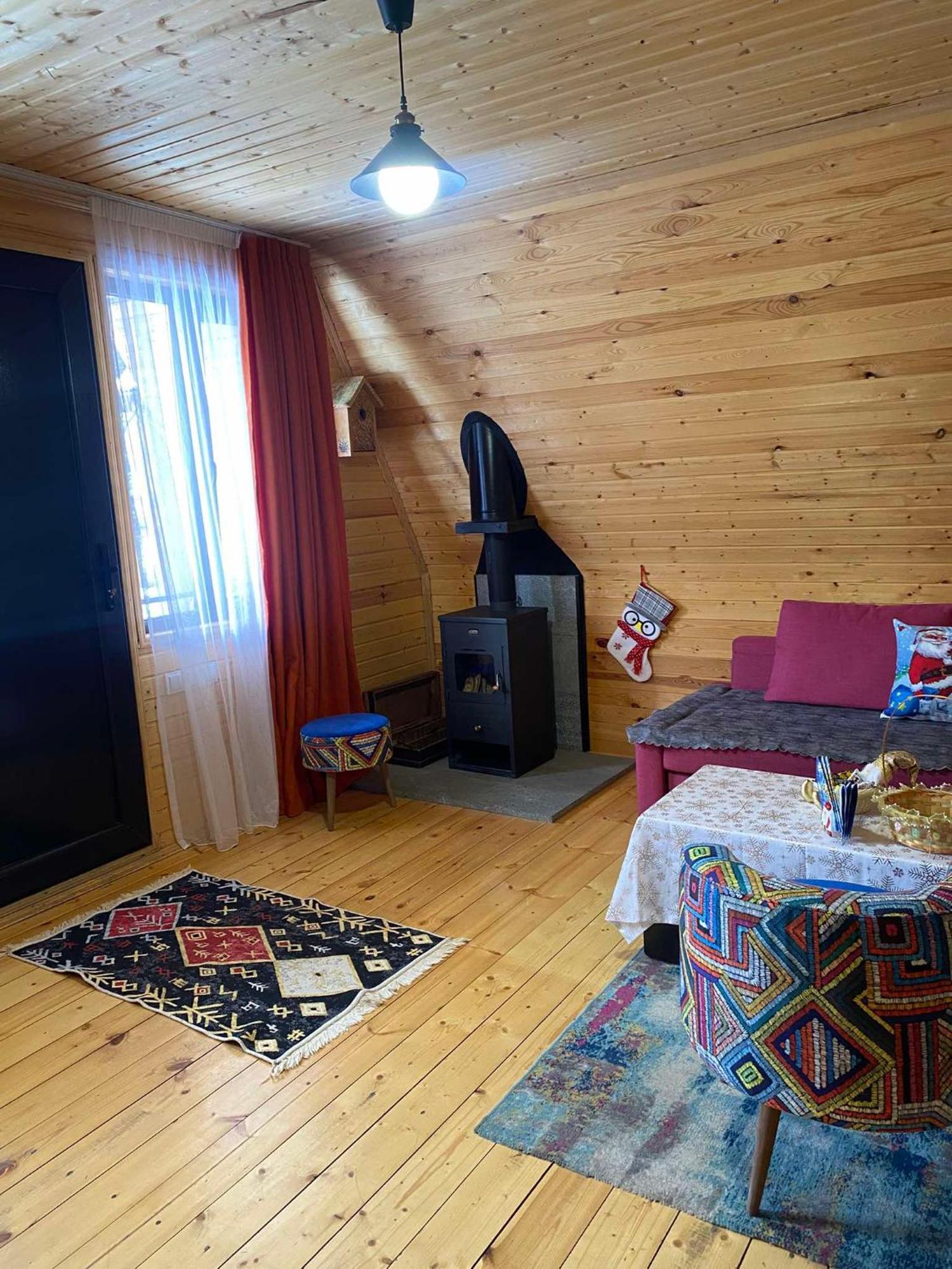 Cottage Mida Mestia Exteriér fotografie